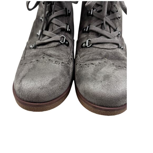 Tommy Hilfiger Twyazi Taupe Plaid Lace Up Combat Ankle Boots Women's Size 10 - Picture 3 of 9